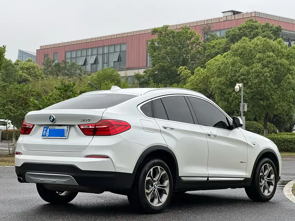 BMW X4 2016 — фото 5