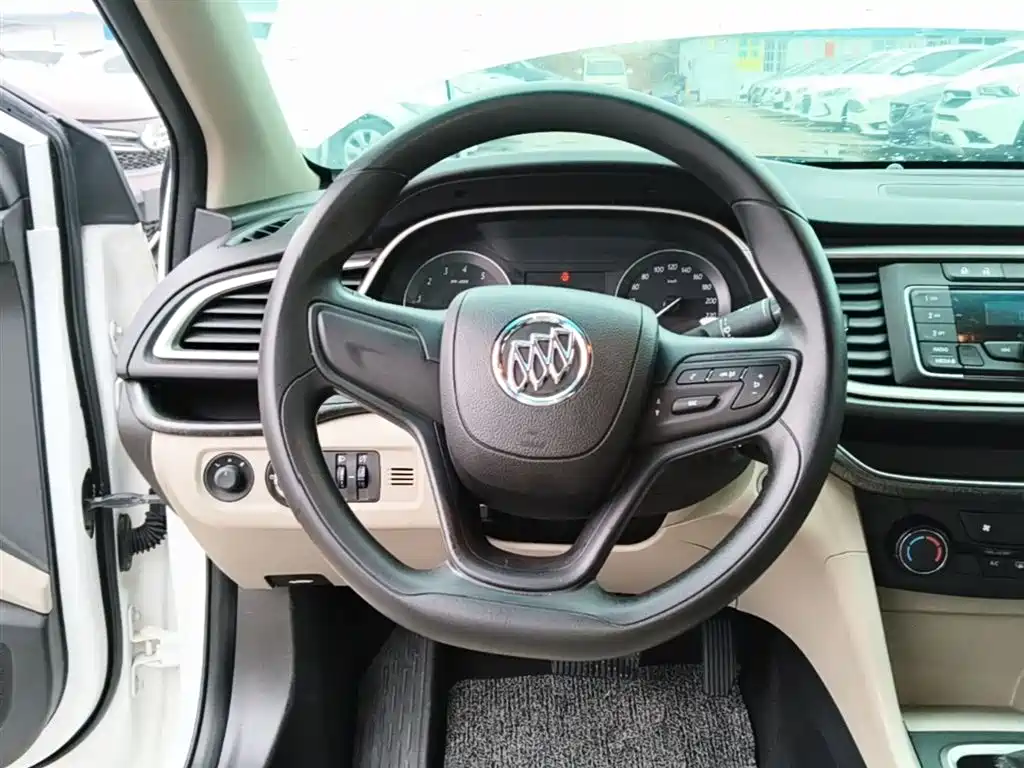 Buick Excelle 2019 — фото 11
