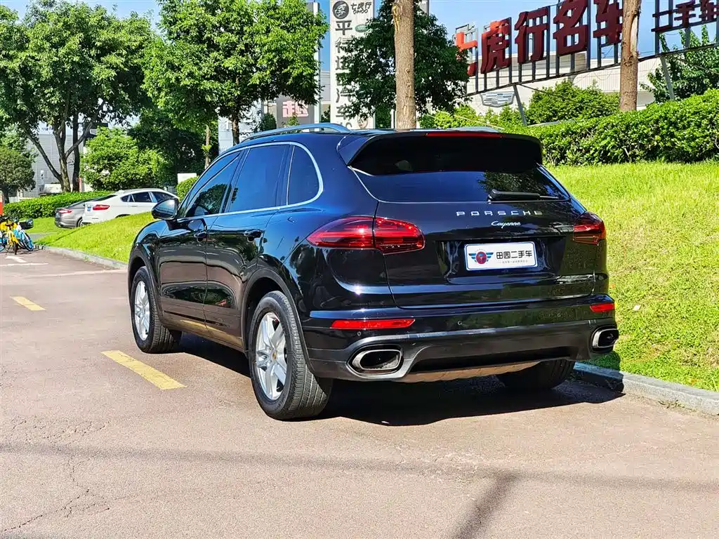Porsche Cayenne 2017 — фото 4