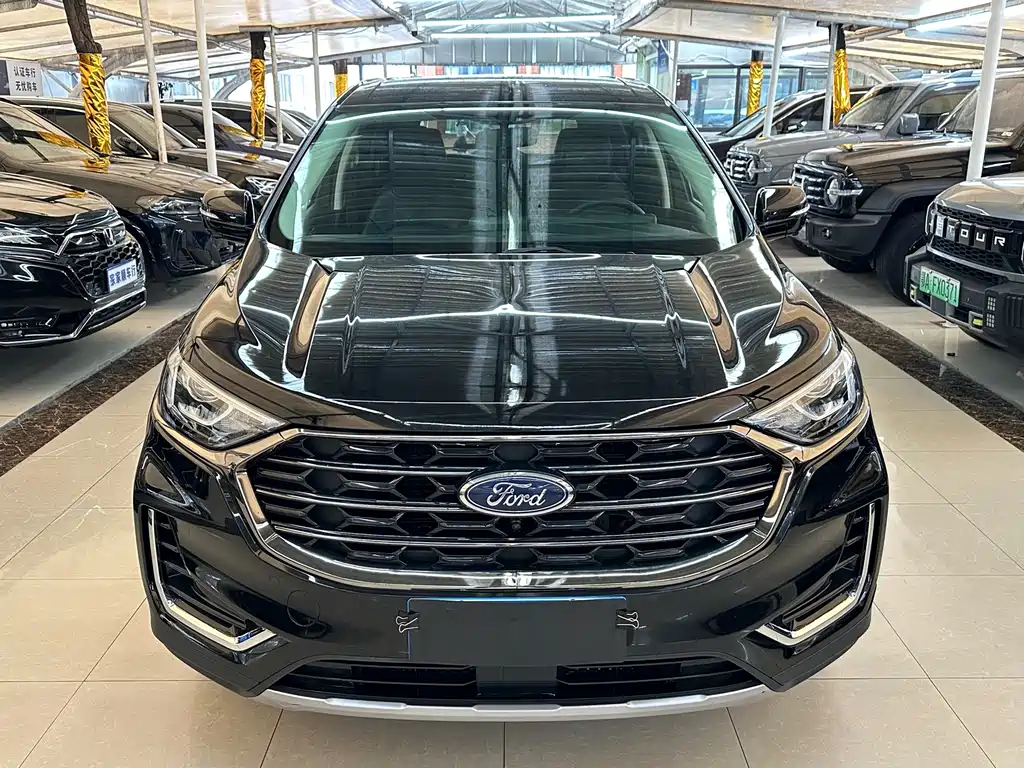 Ford Edge 2022 — фото 3