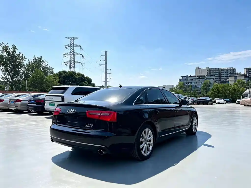 Audi A6L 2012