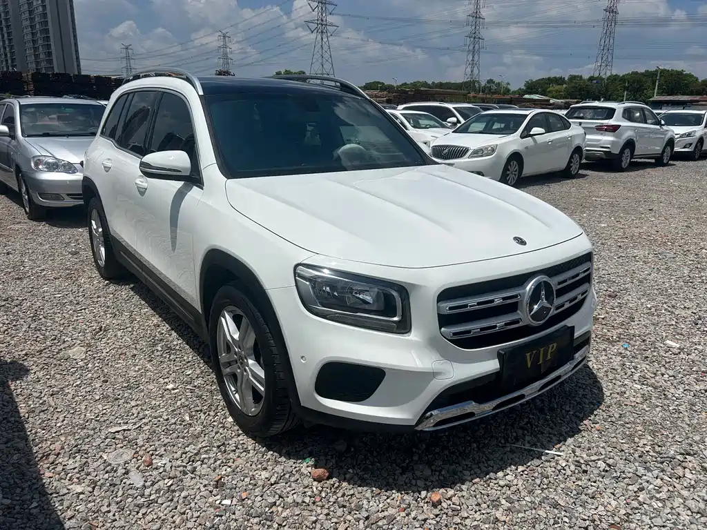 Mercedes-Benz GLB 2020