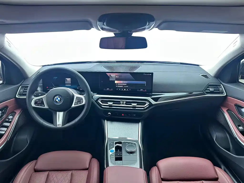 BMW i3 2024 — фото 14