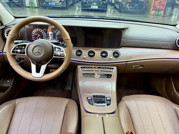 Mercedes-Benz E-Class 2020