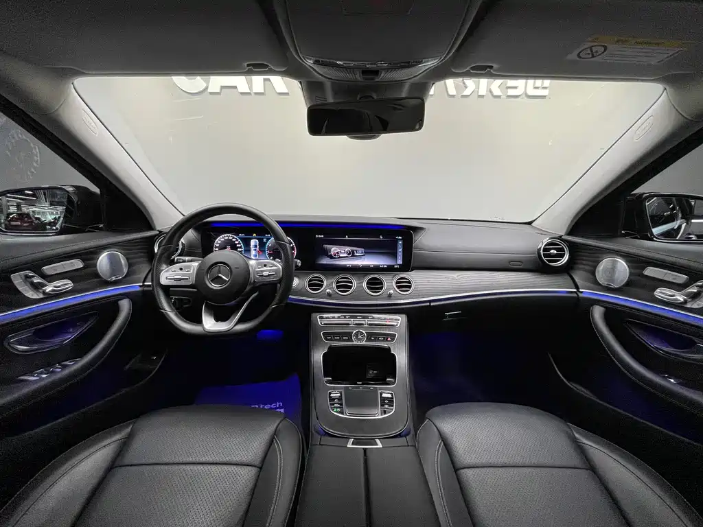 Mercedes-Benz E-Class 2020 — фото 9