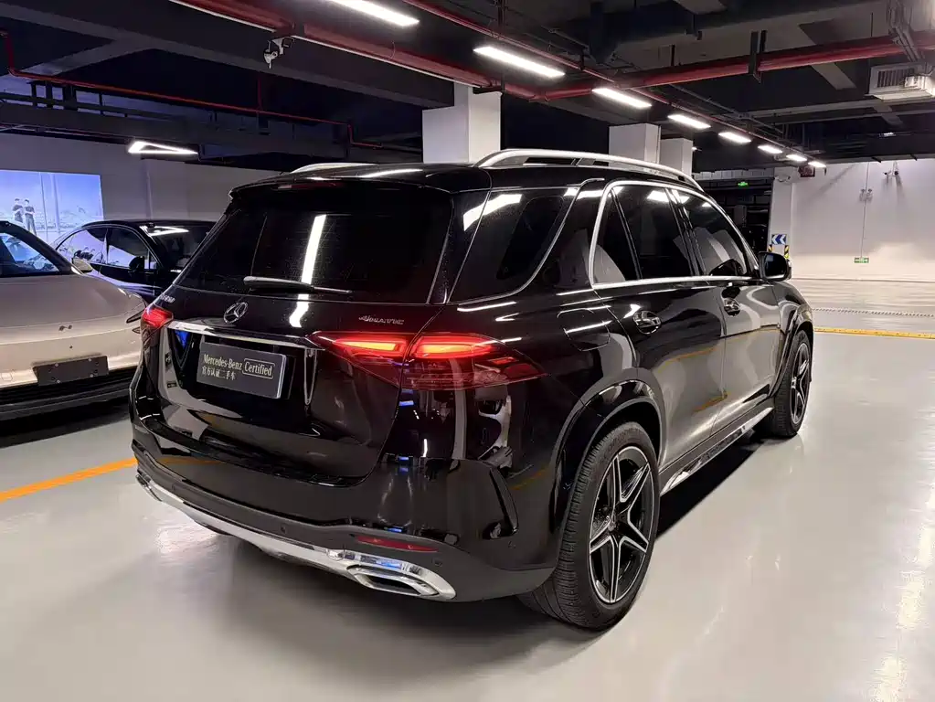 Mercedes-Benz GLE 2025