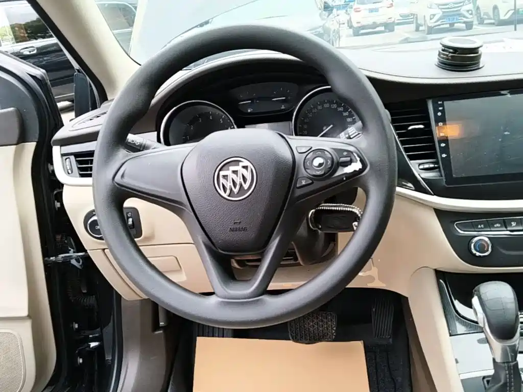 Buick Verano 2017 — фото 11
