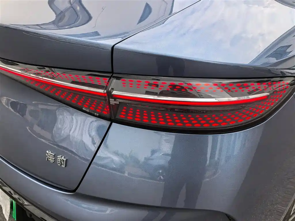 BYD Seal 2023 — фото 11