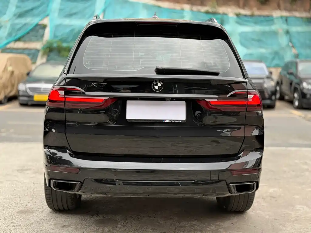 BMW X7 2019 — фото 11