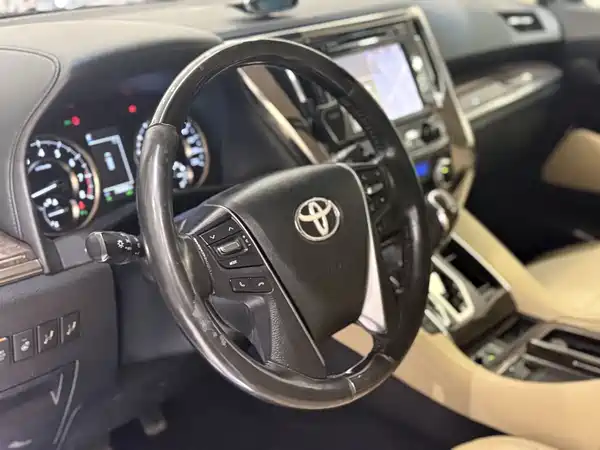 Toyota Alphard 2019