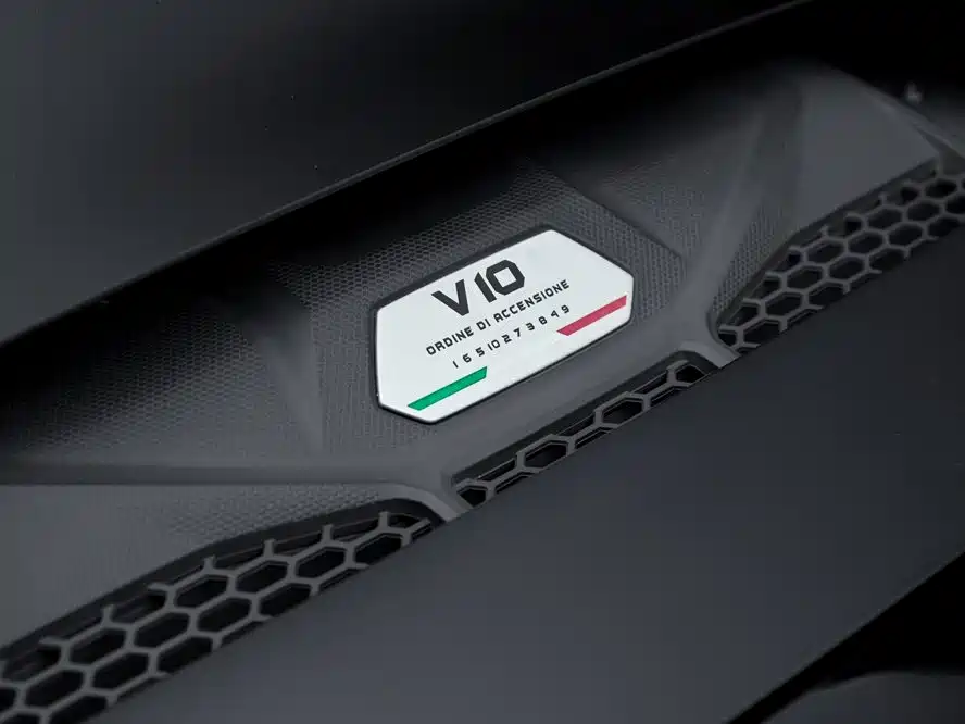 Lamborghini Huracan 2020 — фото 10