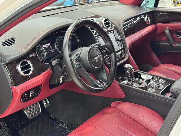Bentley Bentayga 2017