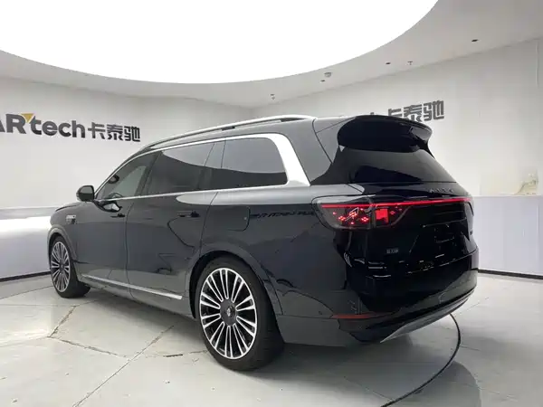 AITO M9 2025