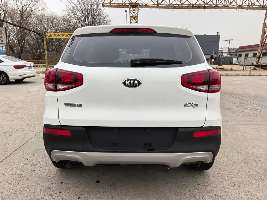 Kia KX3 2016 — фото 6