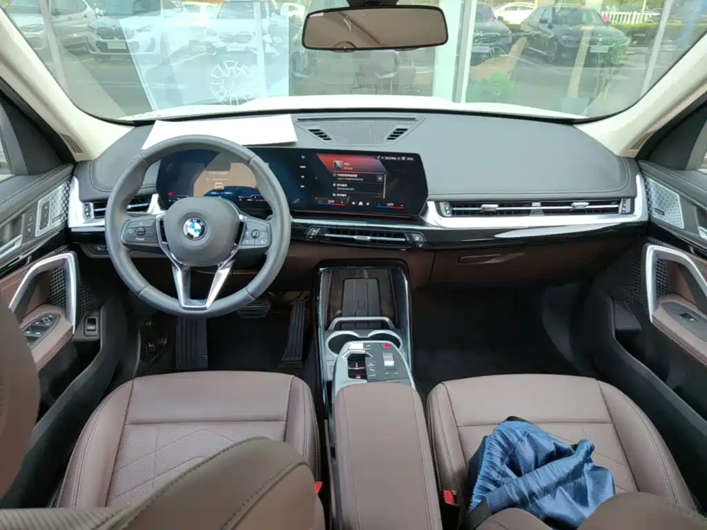 BMW X1 2025 — фото 10