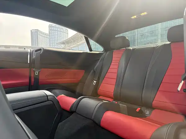 Mercedes-Benz E-Class 2023