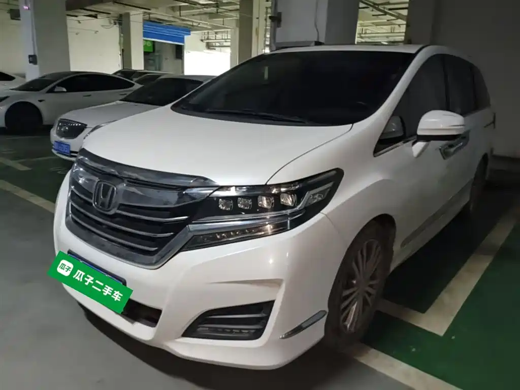 Honda Elysion 2019 — фото 1