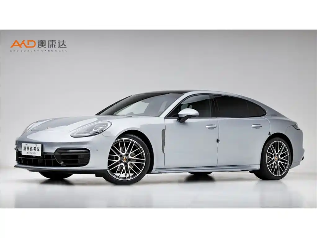 Porsche Panamera 2023 — фото 1