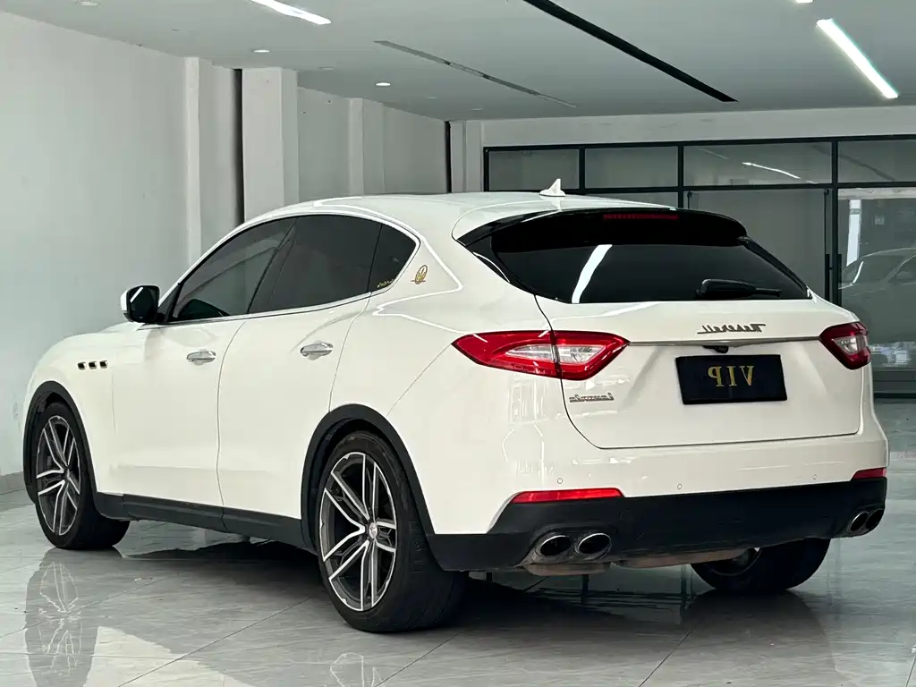 Maserati Levante 2019 — фото 7