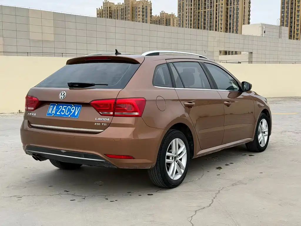 Volkswagen Gran Lavida 2016