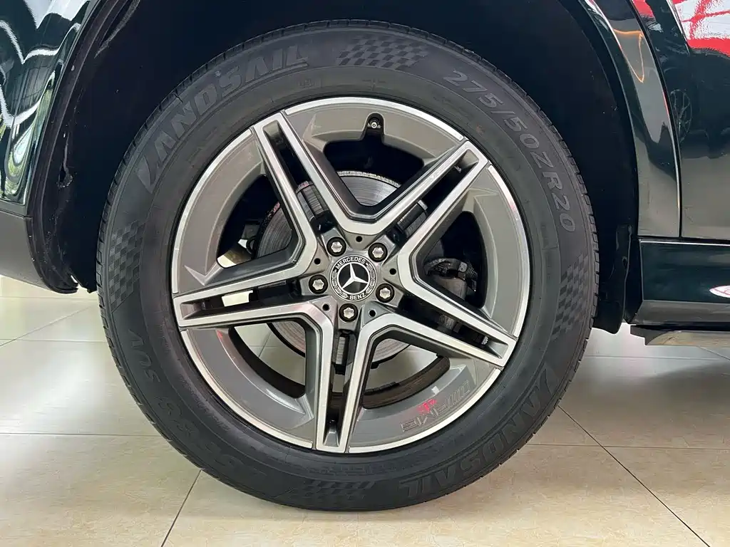Mercedes-Benz GLE 2019 — фото 27