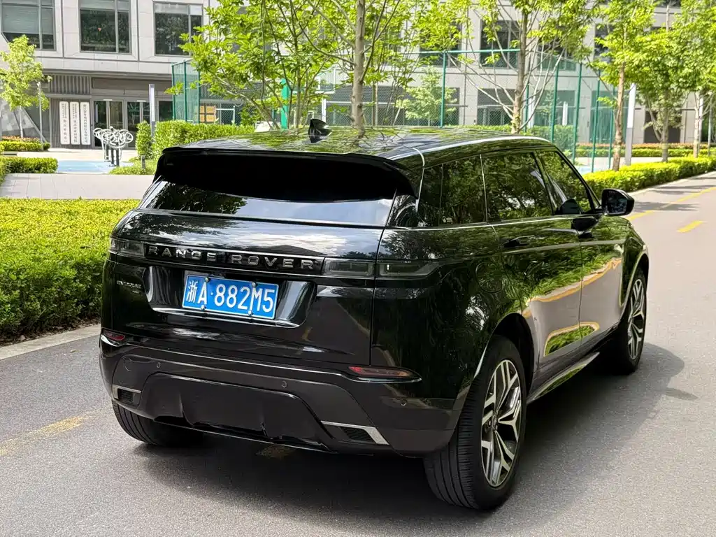 Land Rover Evoque 2022 — фото 5