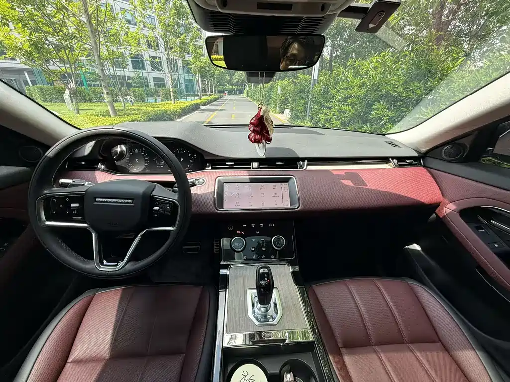 Land Rover Evoque 2022 — фото 8