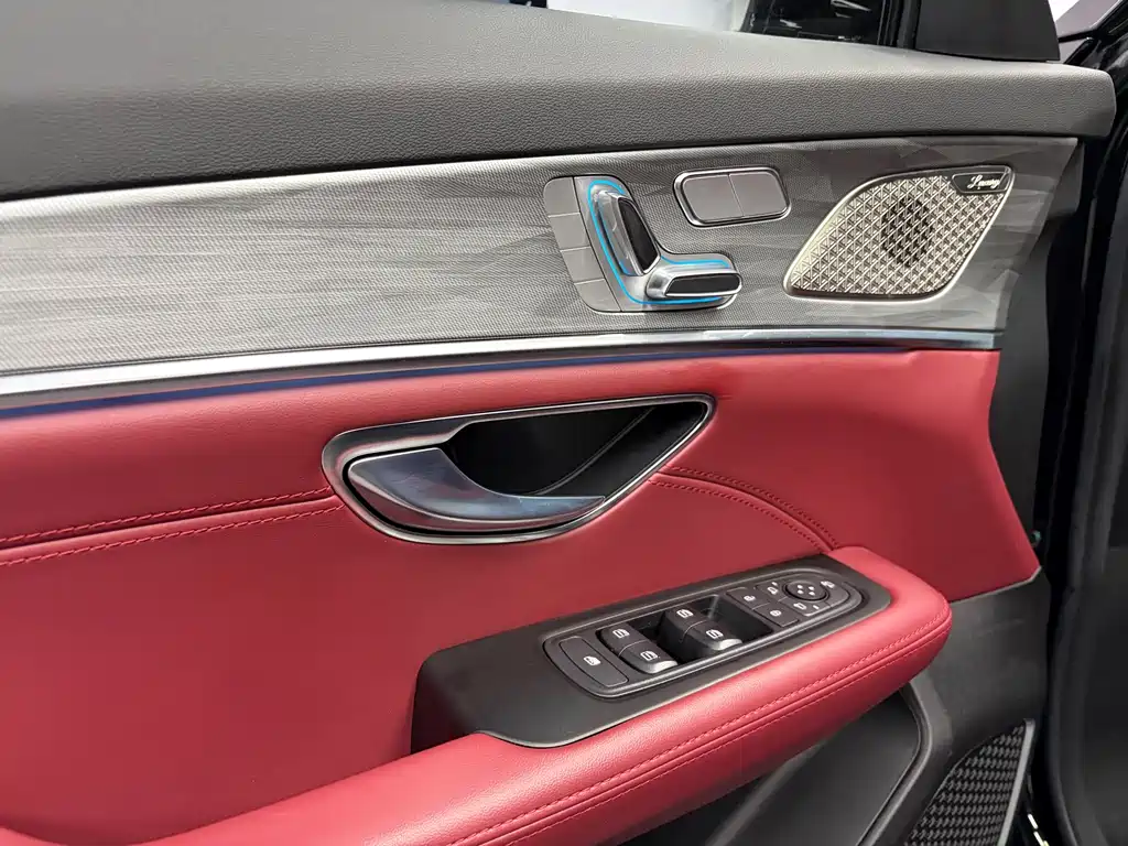 Jetour X70 PLUS 2023 — фото 16