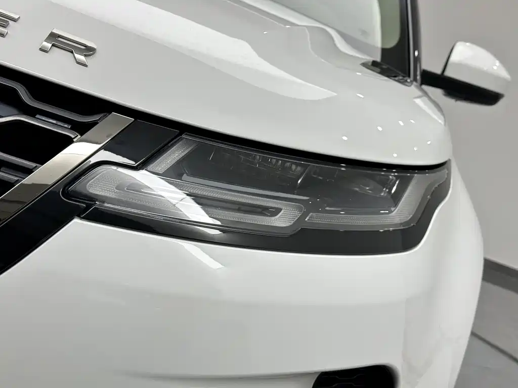 Land Rover Range Rover Evoque 2022 — фото 19