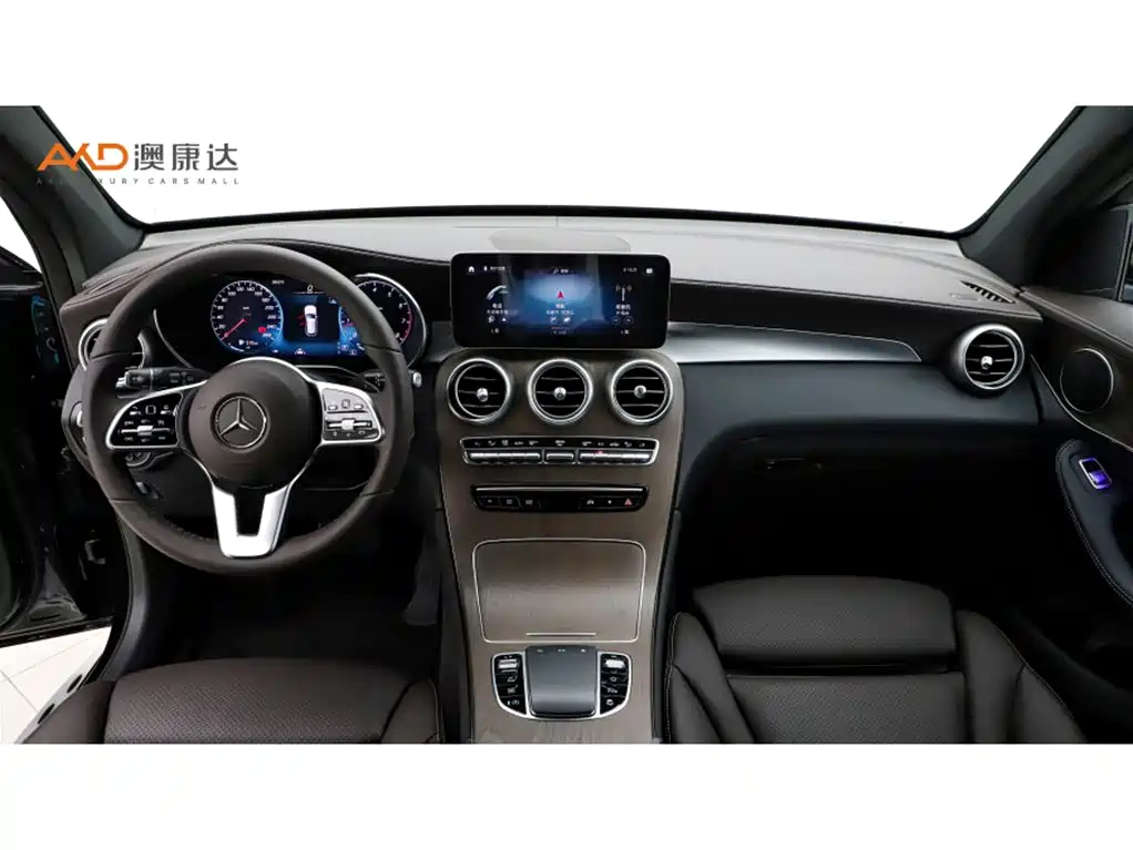 Mercedes-Benz GLC 2023