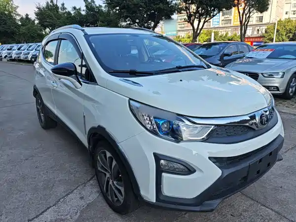 BYD Yuan 2016