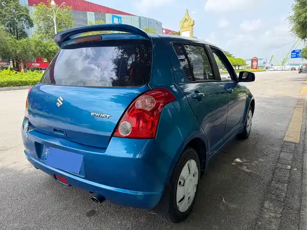 Suzuki Swift 2011
