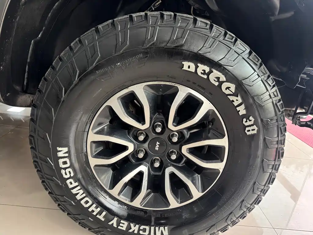 Ford F-150 Raptor 2014 — фото 11