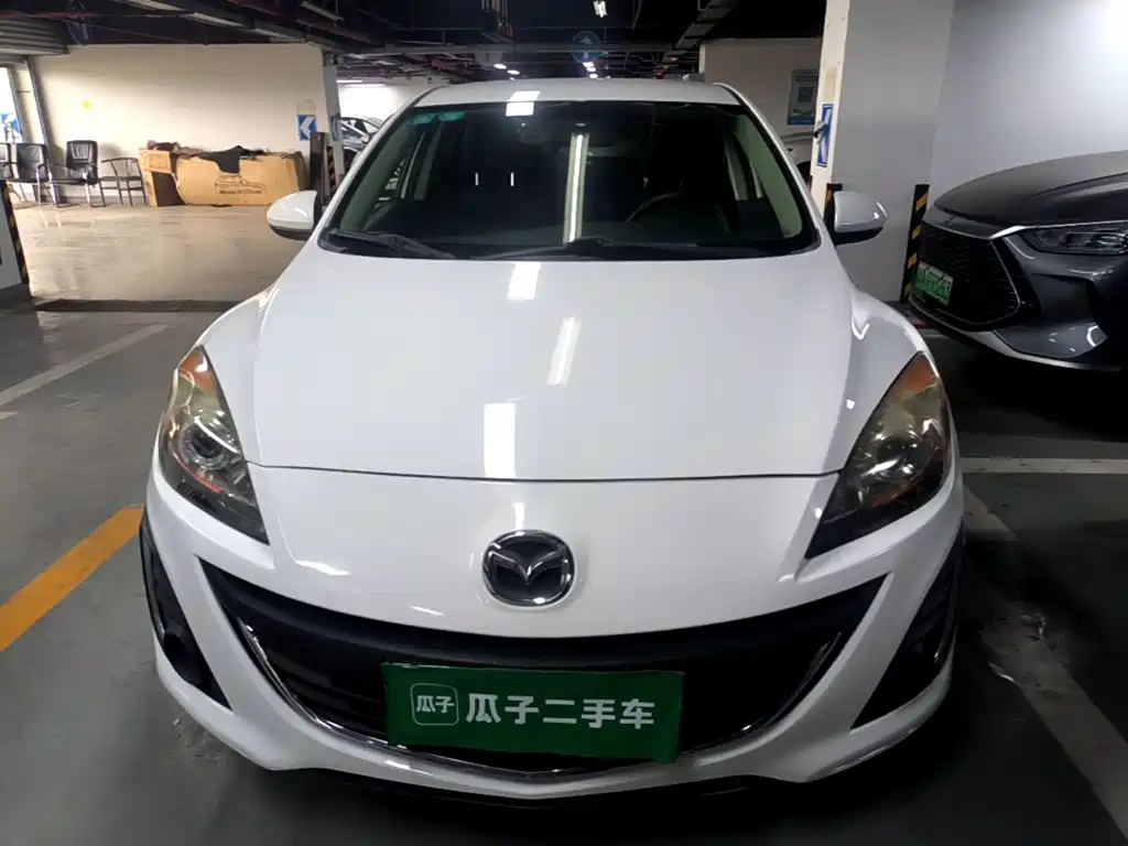 Mazda 3 Xingcheng 2016 — фото 3