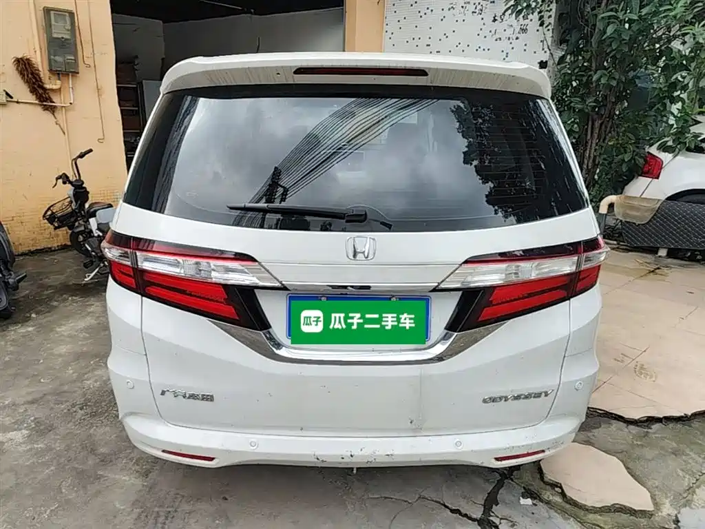 Honda Odyssey 2018 — фото 6