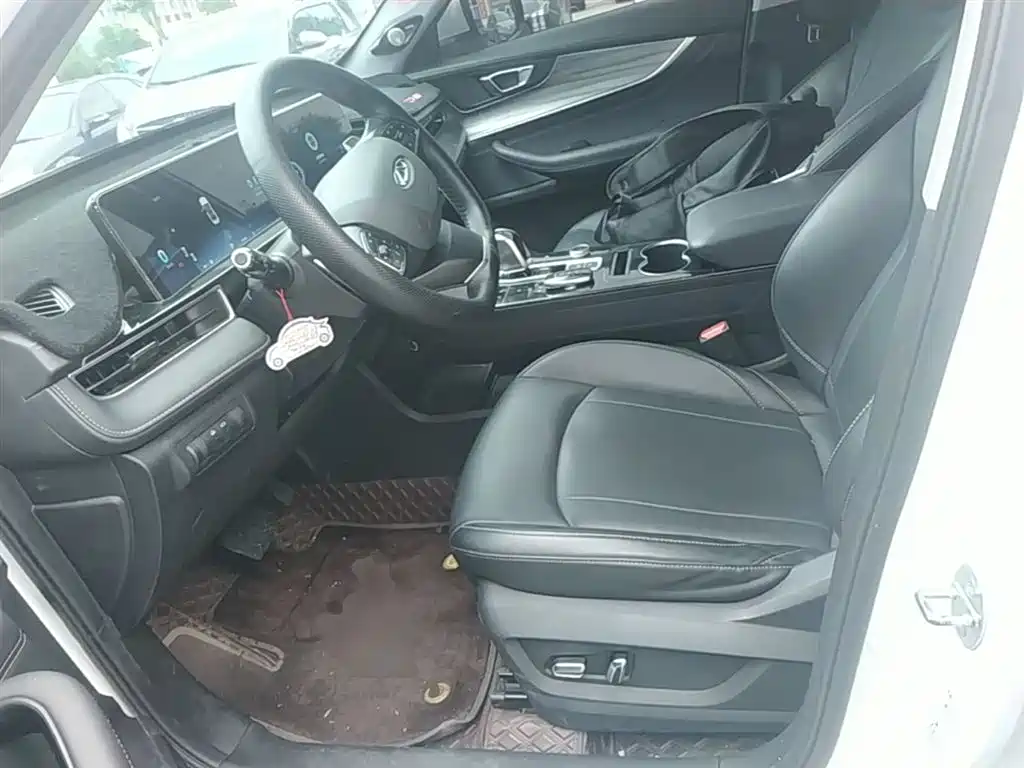 Chery Tiggo 8 PLUS 2022 — фото 15