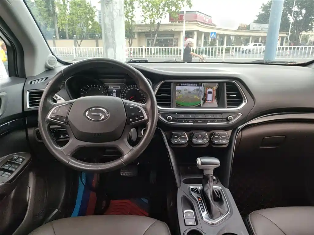 GAC Motor Trumpchi GS4 2017 — фото 10