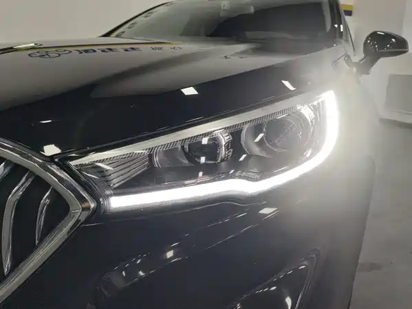 Hongqi H5 2023