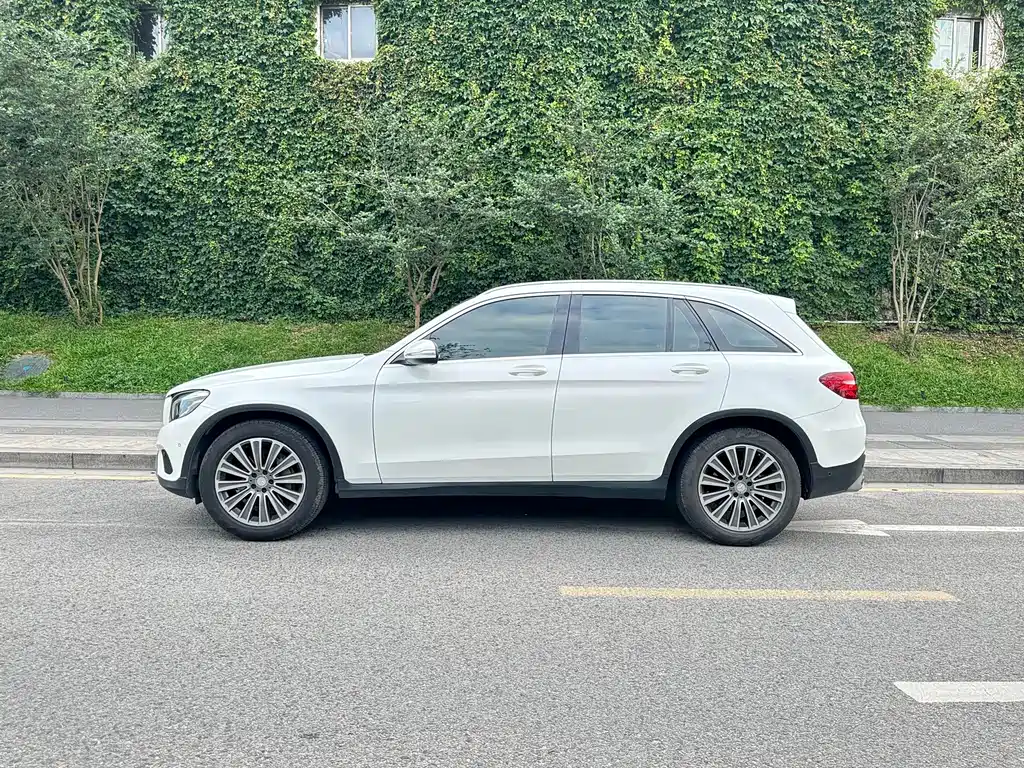 Mercedes-Benz GLC 2016
