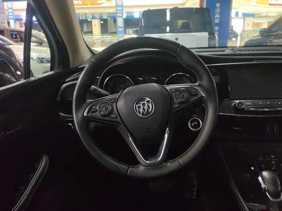 Buick Envision Plus 2017 — фото 14
