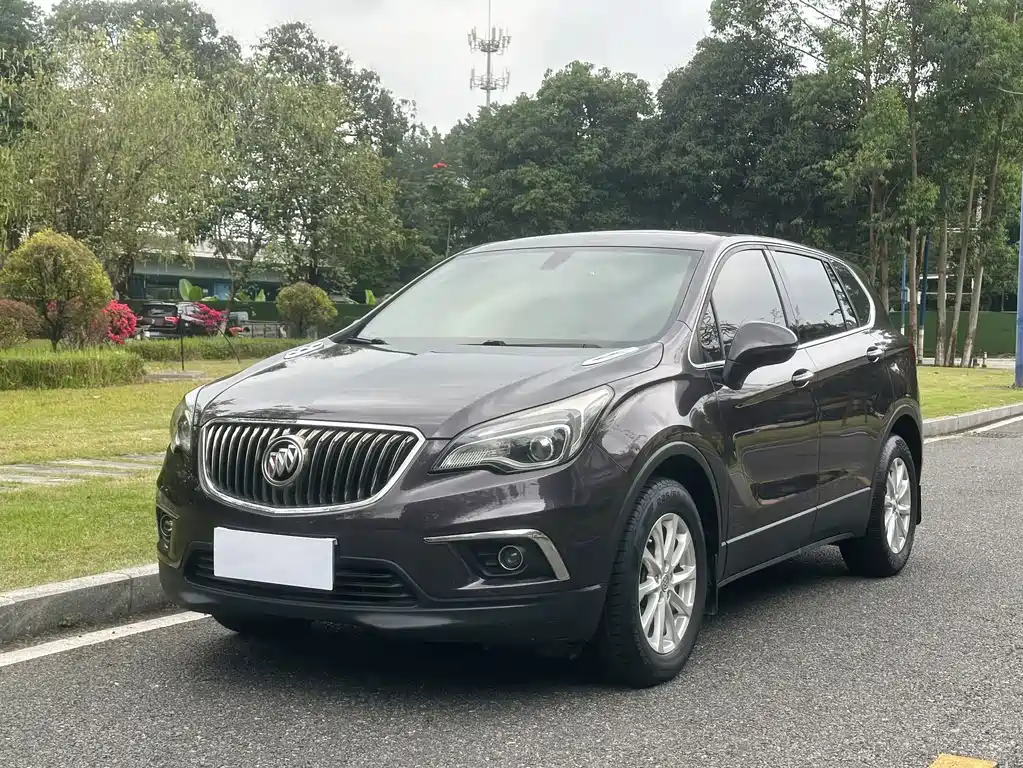 Buick Envision Plus 2017 — фото 1