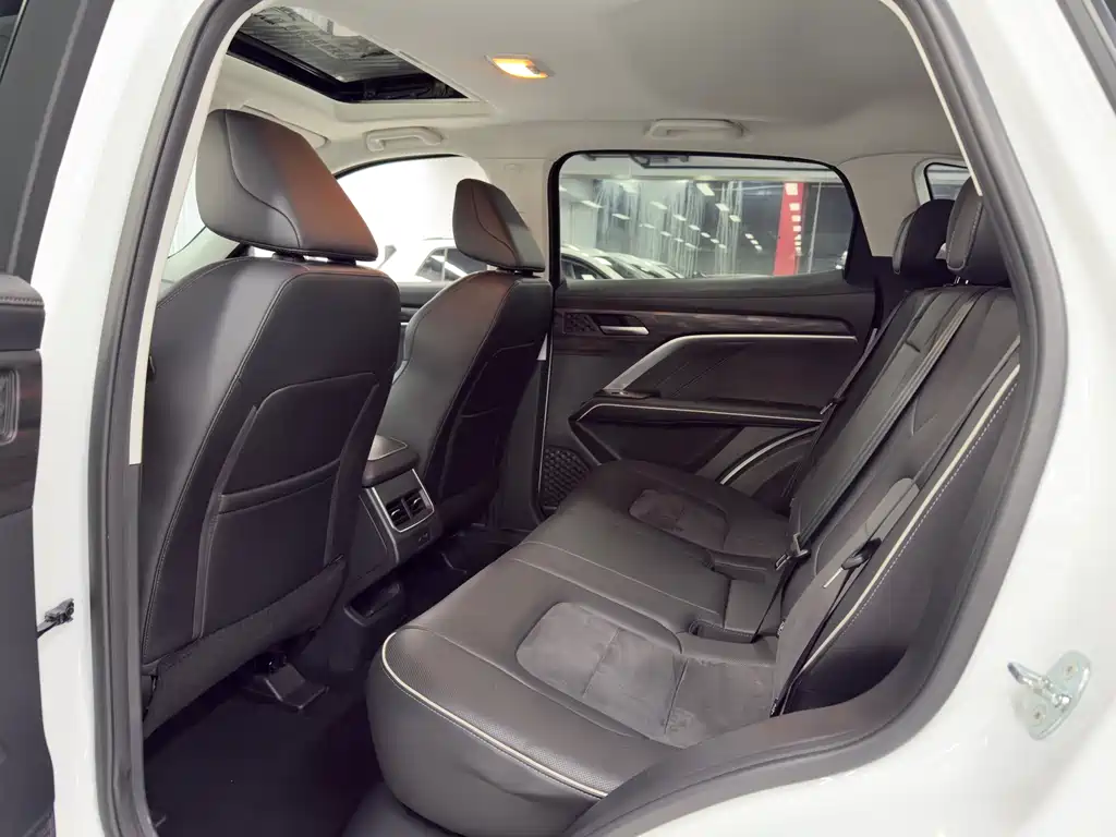 Haval H6 2023 — фото 11