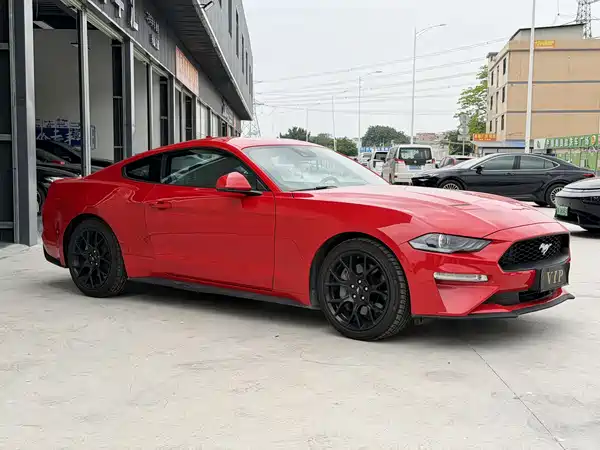 Ford Mustang 2021