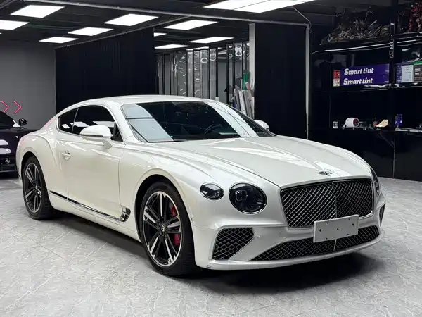 Bentley Continental 2020