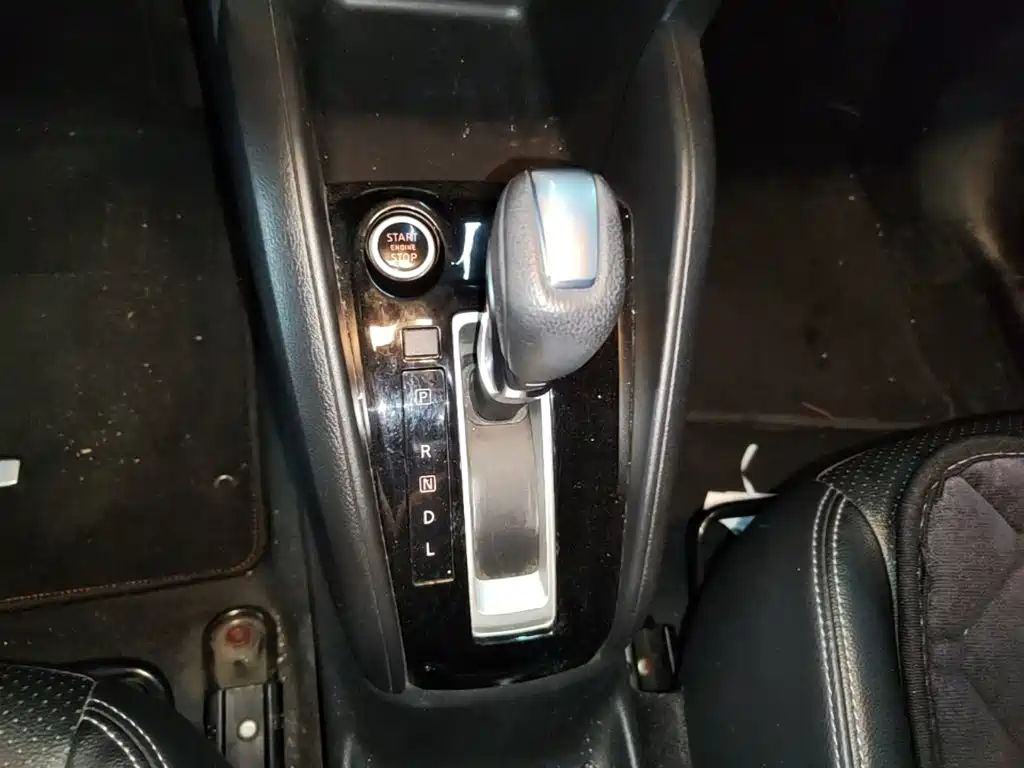 Nissan Kicks 2020 — фото 14