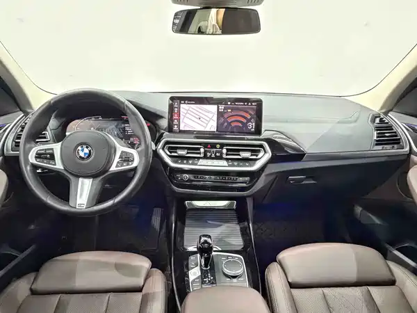 BMW X3 2021