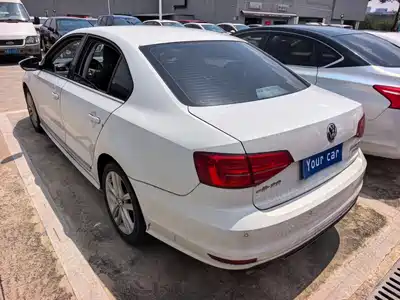 Volkswagen Sagitar 2019