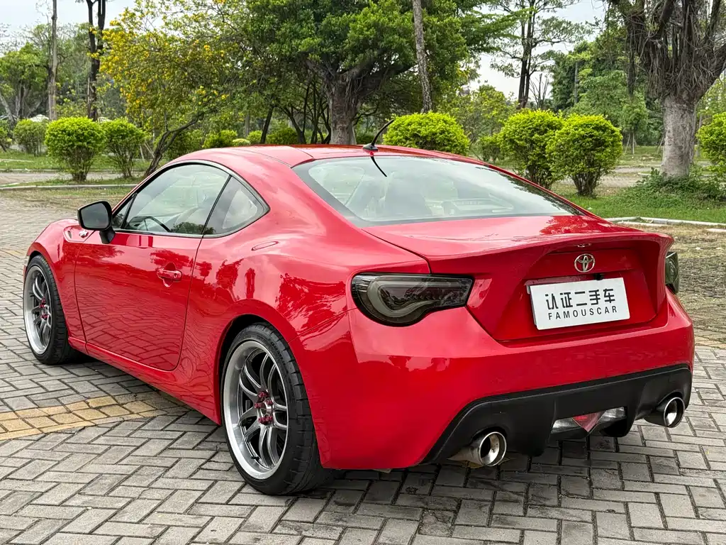 Toyota 86 2014 — фото 16