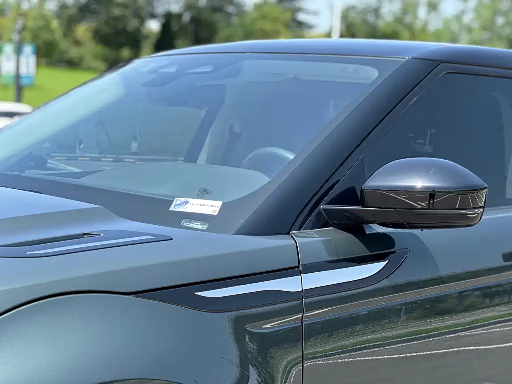 Land Rover Range Rover Evoque 2021 — фото 11