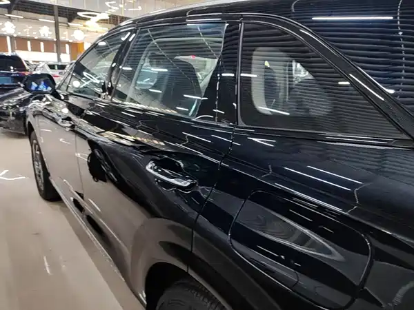 Hongqi HS3 PHEV 2026
